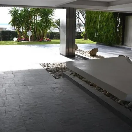 Facing The Sea Terrace Swimming Pool And Private Parking - Palm Beach *